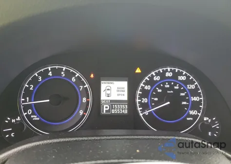 2015 Infiniti Q40 z USA, uszkodzony, nr VIN JN1CV6ARXFM524162